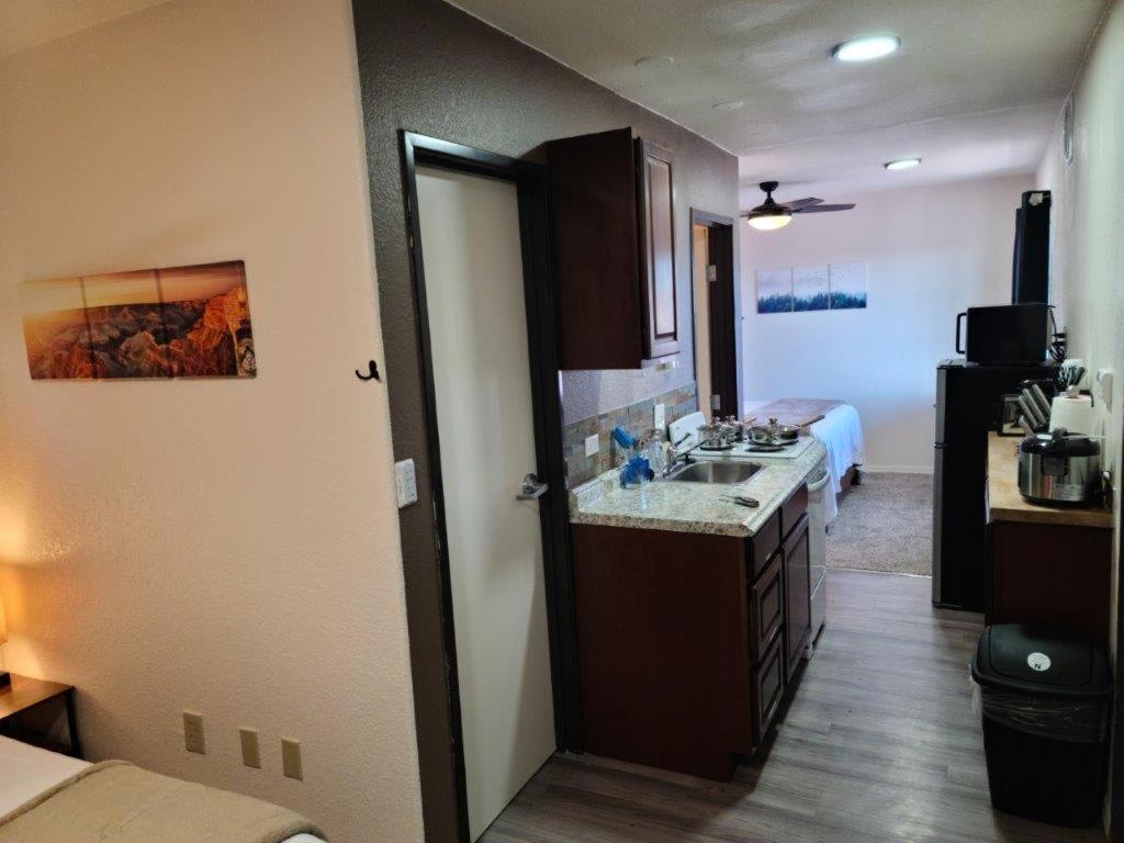 069a The Grand Canyon Getaway With Kitchenette Sleeps 4 Appartement Val