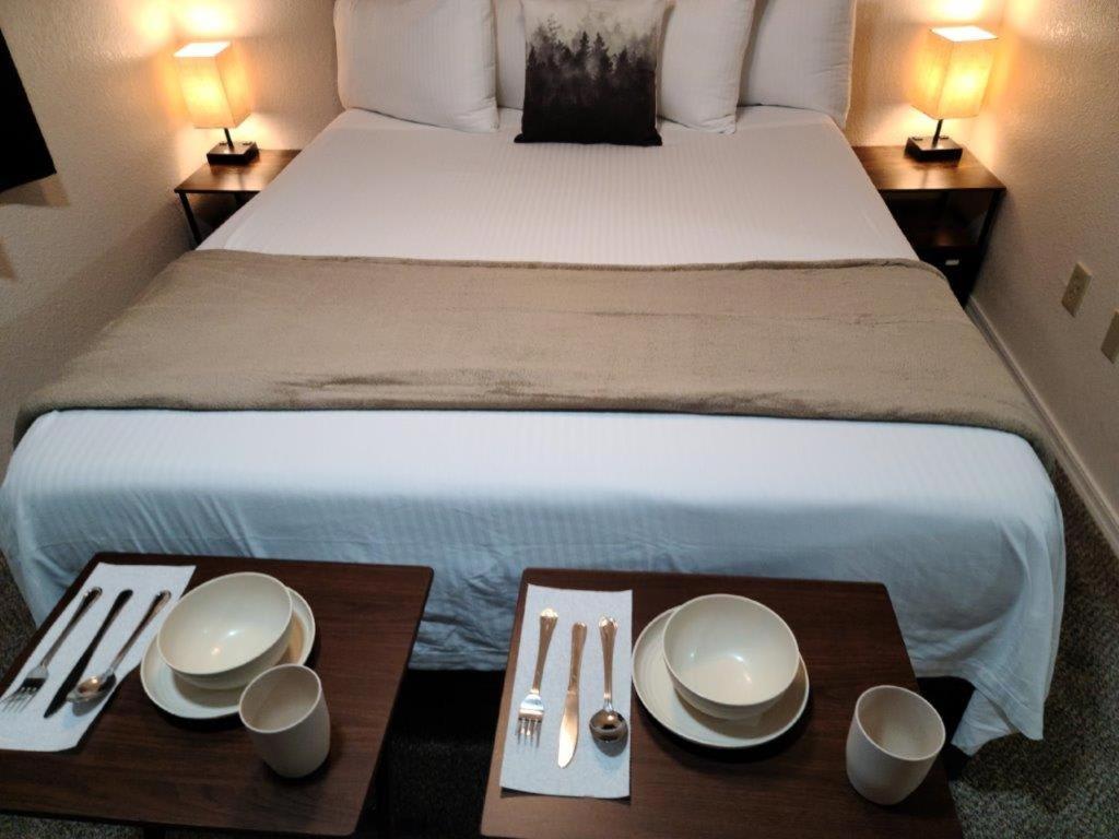 069a The Grand Canyon Getaway With Kitchenette Sleeps 4 *